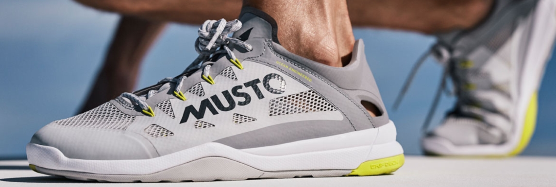 Musto deck shoes