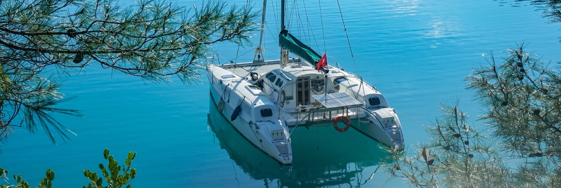 solo catamaran sailing