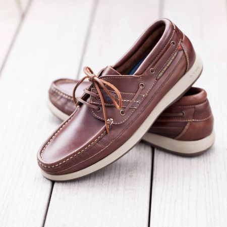 Chaussures en cuir pour voiliers