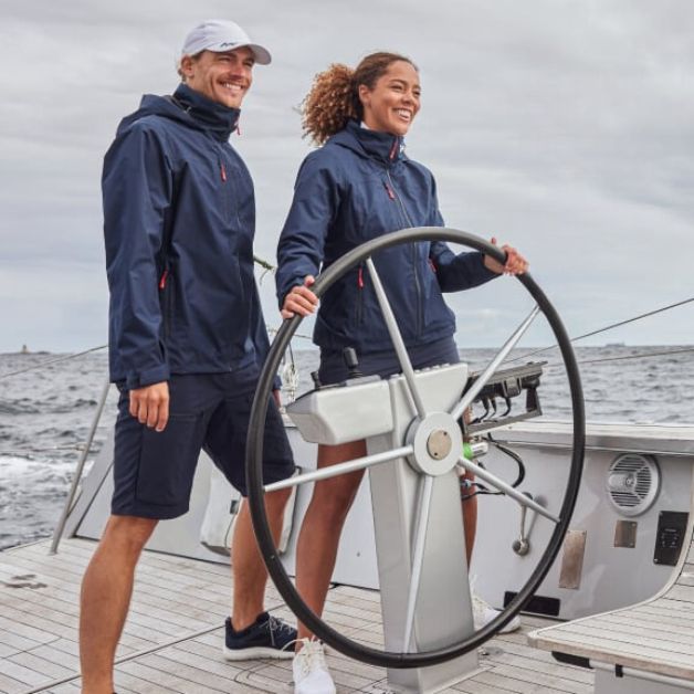 Navigatrice avec le meilleur sous-v&ecirc;tement thermique femme