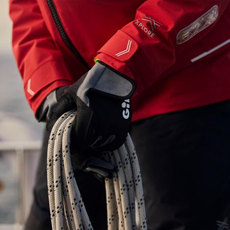 Gants sp&eacute;ciales navigation
